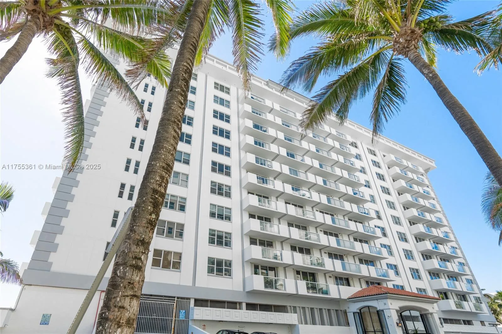 9195 Collins Ave 1103, Surfside, Florida 33154, Surfside, Florida 33154, 2 Bedrooms Bedrooms, ,2 BathroomsBathrooms,Residential,For Sale,9195 Collins Ave 1103, Surfside, Florida 33154,A11755361