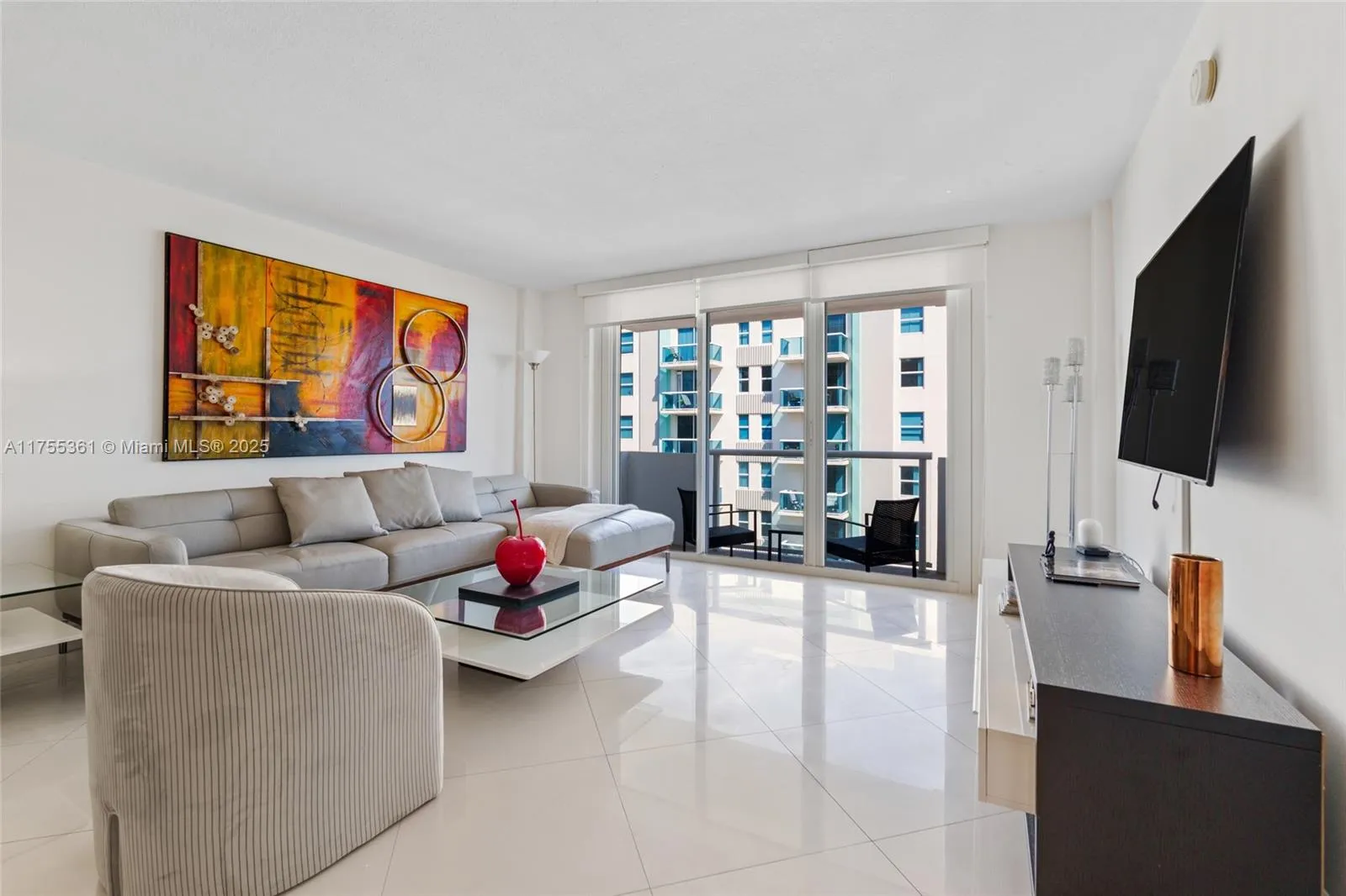 9195 Collins Ave 1103, Surfside, Florida 33154, Surfside, Florida 33154, 2 Bedrooms Bedrooms, ,2 BathroomsBathrooms,Residential,For Sale,9195 Collins Ave 1103, Surfside, Florida 33154,A11755361