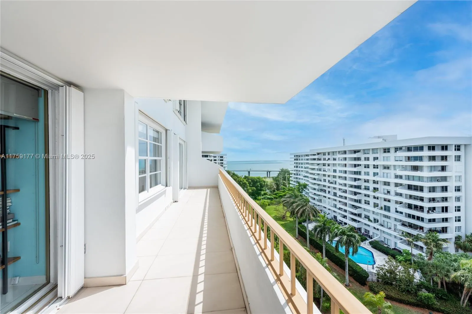 155 Ocean Lane Dr 1113, Key Biscayne, Florida 3314, Key Biscayne, Florida 33149, 2 Bedrooms Bedrooms, ,2 BathroomsBathrooms,Residential,For Sale,155 Ocean Lane Dr 1113, Key Biscayne, Florida 3314,A11759177
