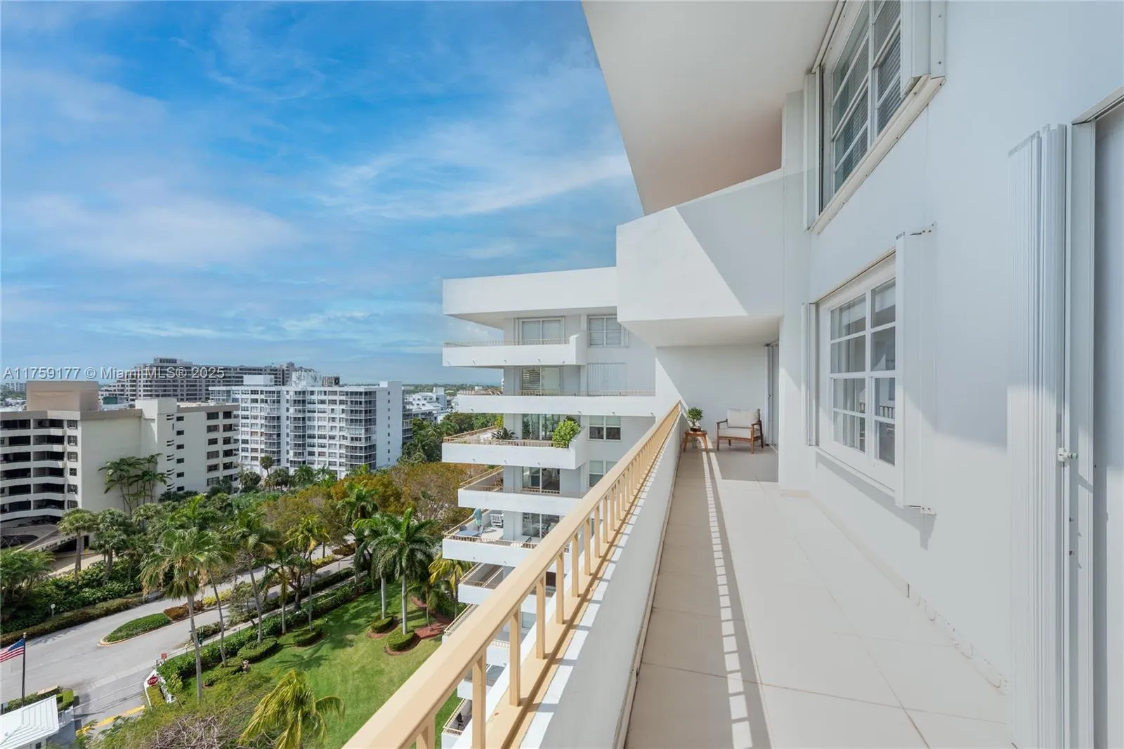 155 Ocean Lane Dr 1113, Key Biscayne, Florida 3314, Key Biscayne, Florida 33149, 2 Bedrooms Bedrooms, ,2 BathroomsBathrooms,Residential,For Sale,155 Ocean Lane Dr 1113, Key Biscayne, Florida 3314,A11759177
