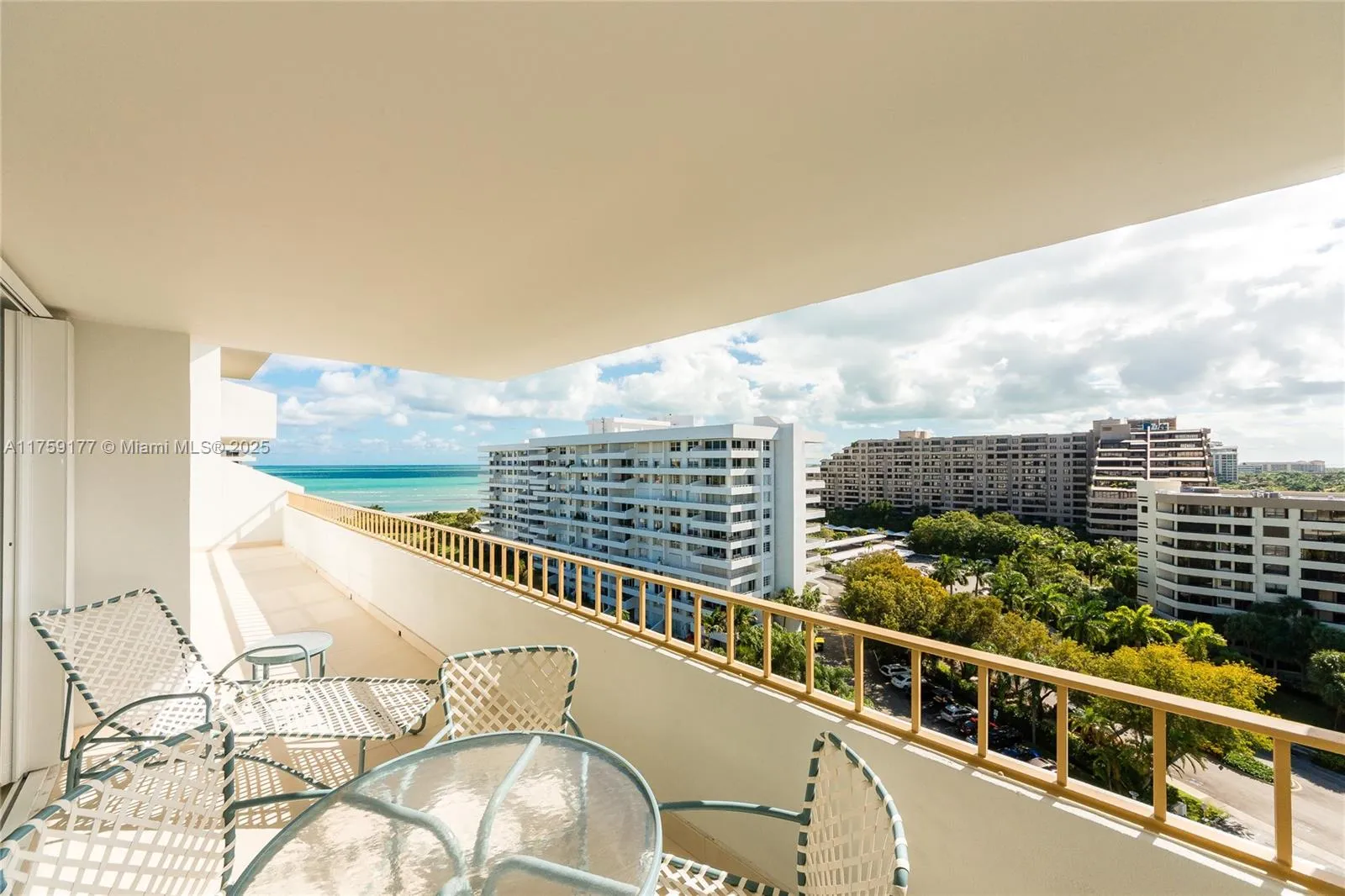 155 Ocean Lane Dr 1113, Key Biscayne, Florida 3314, Key Biscayne, Florida 33149, 2 Bedrooms Bedrooms, ,2 BathroomsBathrooms,Residential,For Sale,155 Ocean Lane Dr 1113, Key Biscayne, Florida 3314,A11759177