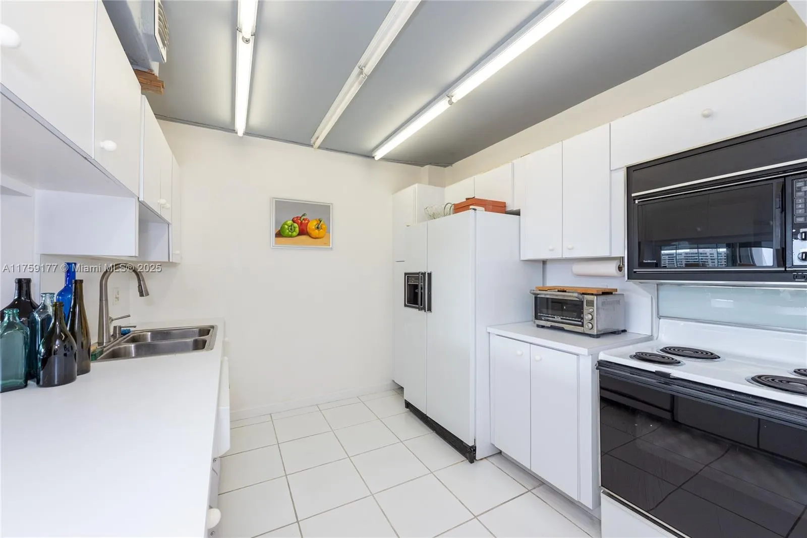 155 Ocean Lane Dr 1113, Key Biscayne, Florida 3314, Key Biscayne, Florida 33149, 2 Bedrooms Bedrooms, ,2 BathroomsBathrooms,Residential,For Sale,155 Ocean Lane Dr 1113, Key Biscayne, Florida 3314,A11759177