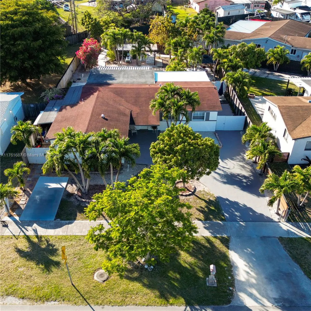 19600 Gulfstream Rd, Cutler Bay, Florida 33157, Cutler Bay, Florida 33157, 4 Bedrooms Bedrooms, ,3 BathroomsBathrooms,Residential,For Sale,19600 Gulfstream Rd, Cutler Bay, Florida 33157,A11761687