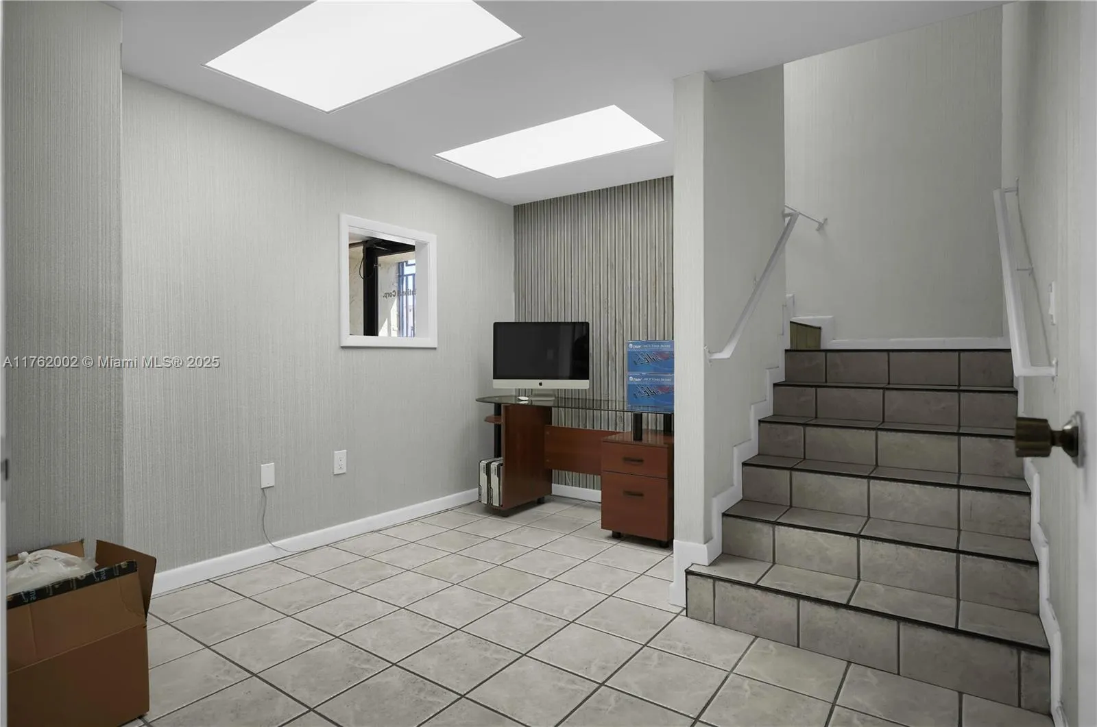 5220 Nw 72nd Ave A1, Miami, Florida 33166, Miami, Florida 33166, ,Commercial Lease,For Rent,5220 Nw 72nd Ave A1, Miami, Florida 33166,A11762002