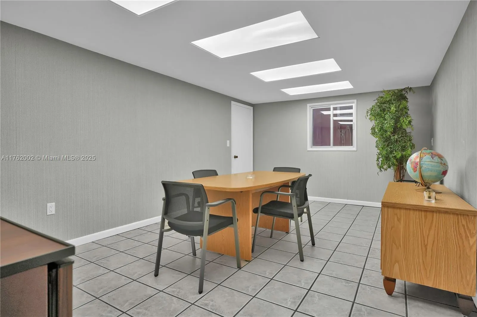 5220 Nw 72nd Ave A1, Miami, Florida 33166, Miami, Florida 33166, ,Commercial Lease,For Rent,5220 Nw 72nd Ave A1, Miami, Florida 33166,A11762002