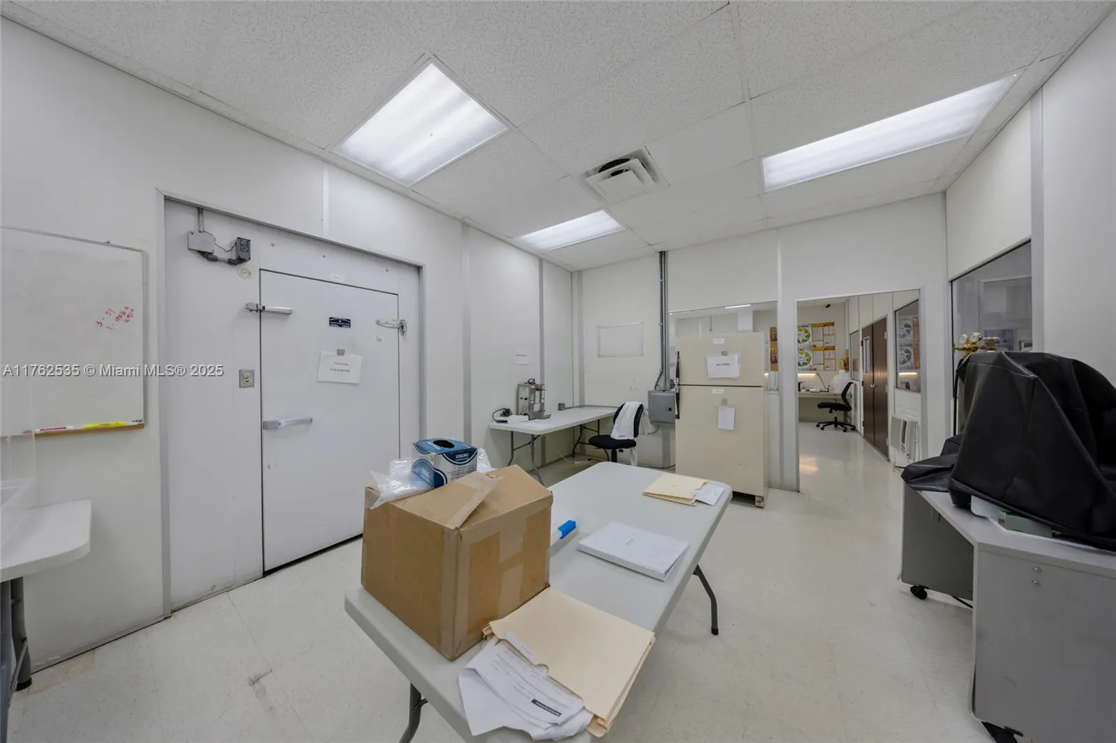 8127 Nw 29th St 8127, Doral, Florida 33122, Doral, Florida 33122, ,Commercial Sale,For Sale,8127 Nw 29th St 8127, Doral, Florida 33122,A11762535