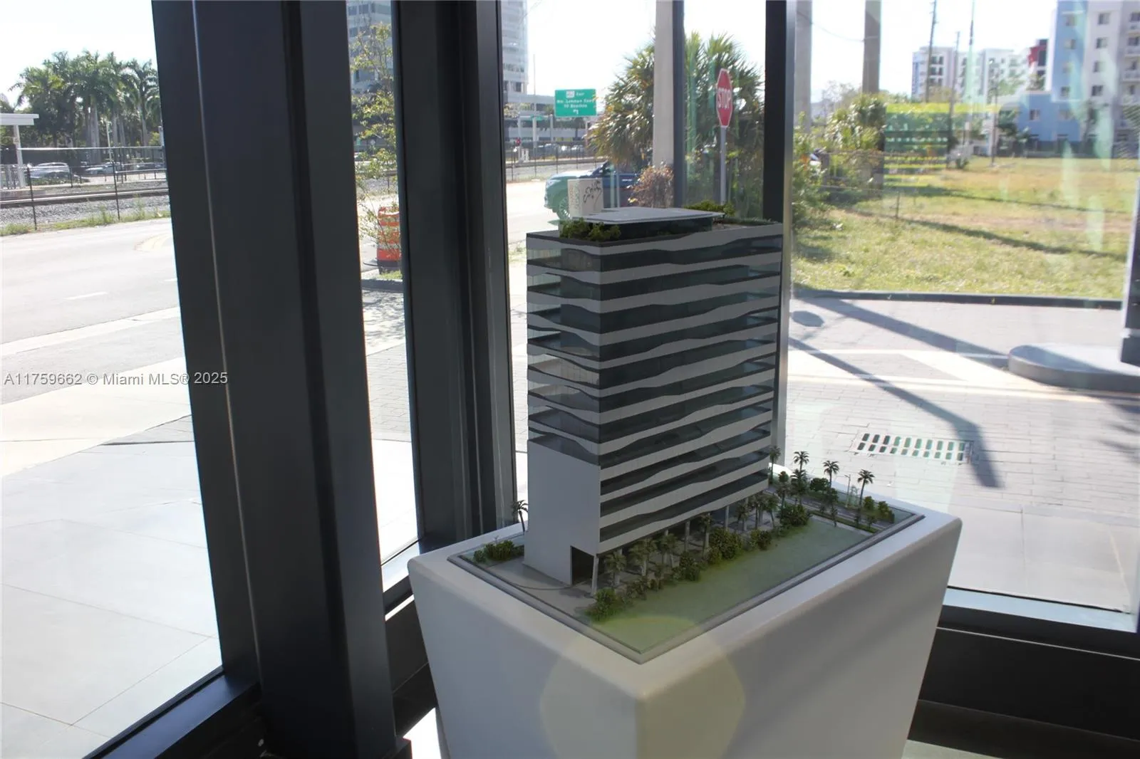 19790 W Dixie Hwy 403, Aventura, Florida 33180, Aventura, Florida 33180, ,Commercial Sale,For Sale,19790 W Dixie Hwy 403, Aventura, Florida 33180,A11759662