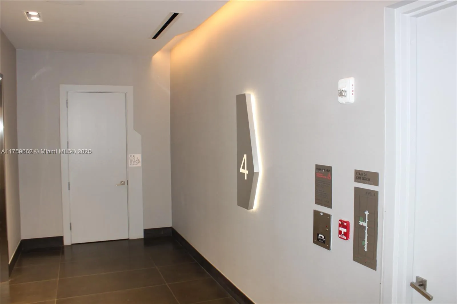 19790 W Dixie Hwy 403, Aventura, Florida 33180, Aventura, Florida 33180, ,Commercial Sale,For Sale,19790 W Dixie Hwy 403, Aventura, Florida 33180,A11759662