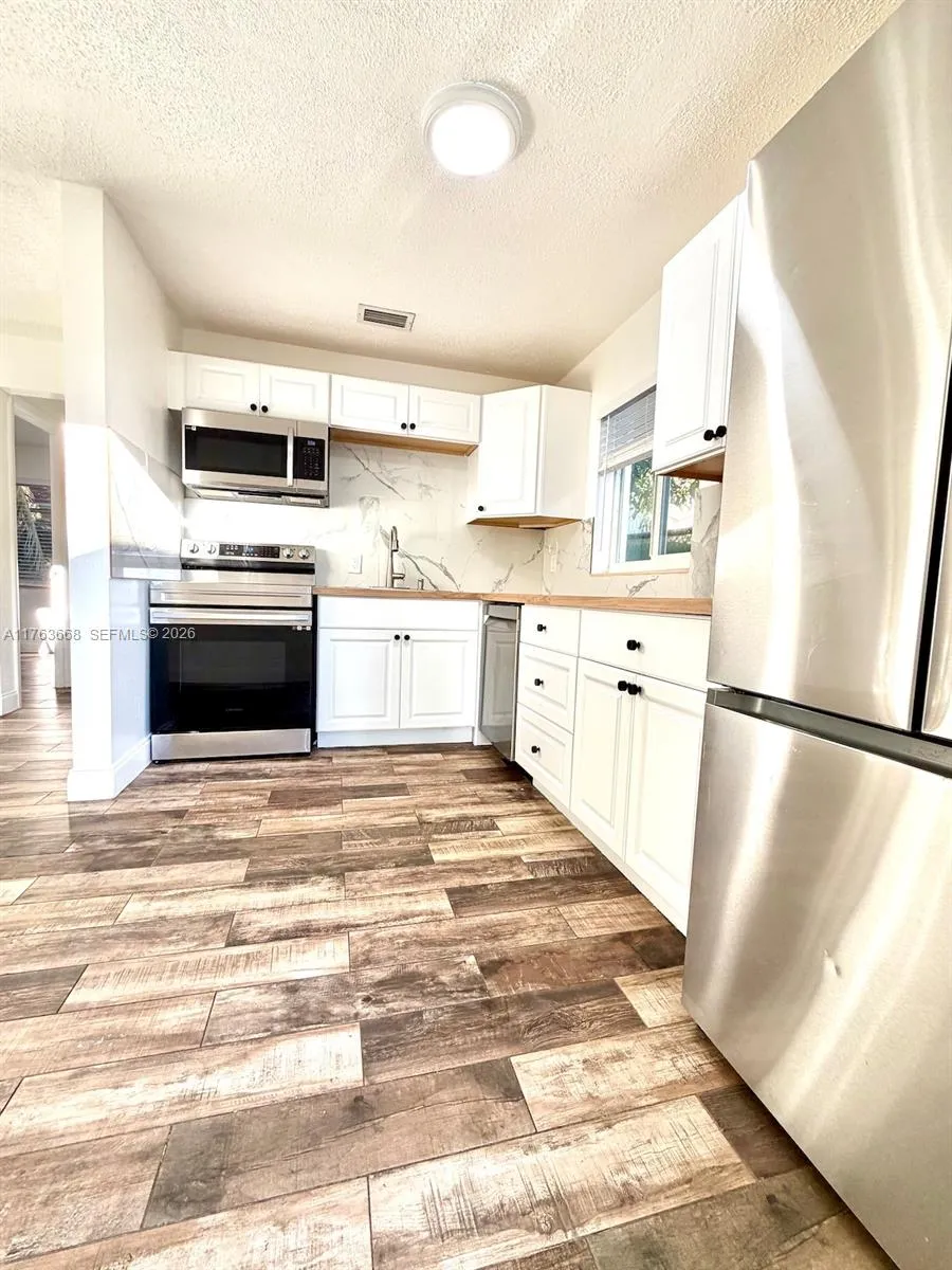 929 Sw 12th Ave, Miami, Florida 33130, Miami, Florida 33130, ,Residential Income,For Sale,929 Sw 12th Ave, Miami, Florida 33130,A11763668