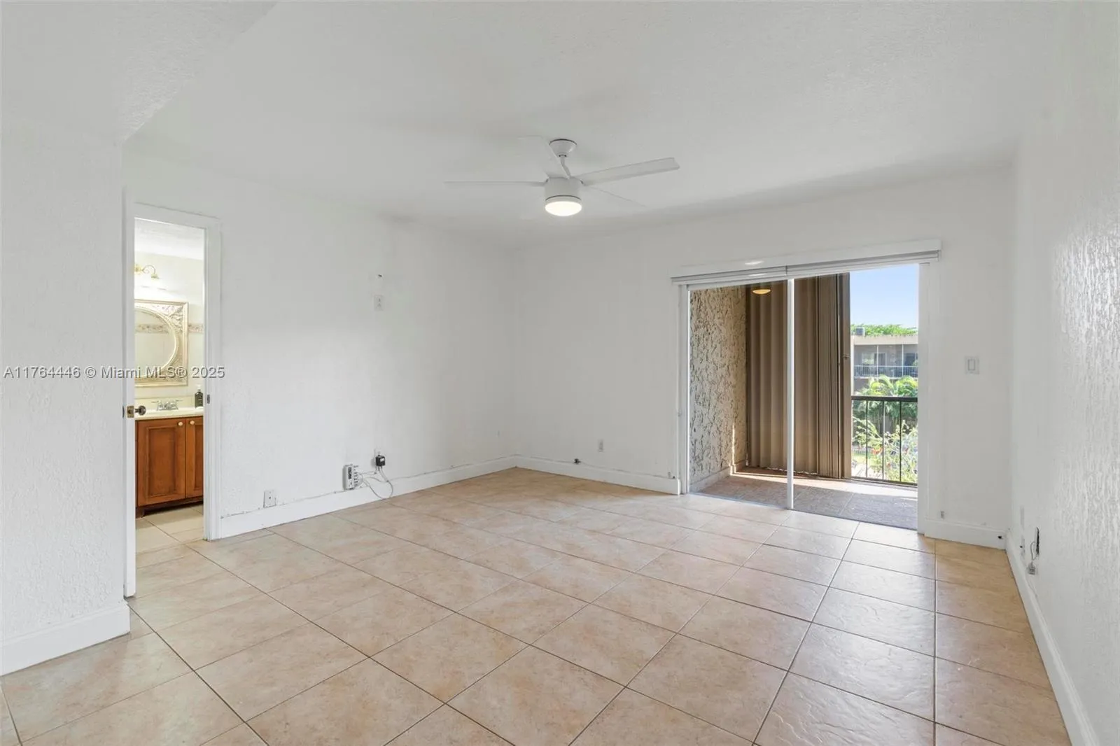 8401 Sw 107th Ave 308e, Miami, Florida 33173, Miami, Florida 33173, 2 Bedrooms Bedrooms, ,2 BathroomsBathrooms,Residential,For Sale,8401 Sw 107th Ave 308e, Miami, Florida 33173,A11764446