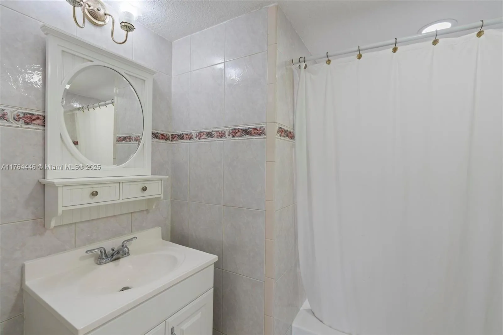 8401 Sw 107th Ave 308e, Miami, Florida 33173, Miami, Florida 33173, 2 Bedrooms Bedrooms, ,2 BathroomsBathrooms,Residential,For Sale,8401 Sw 107th Ave 308e, Miami, Florida 33173,A11764446