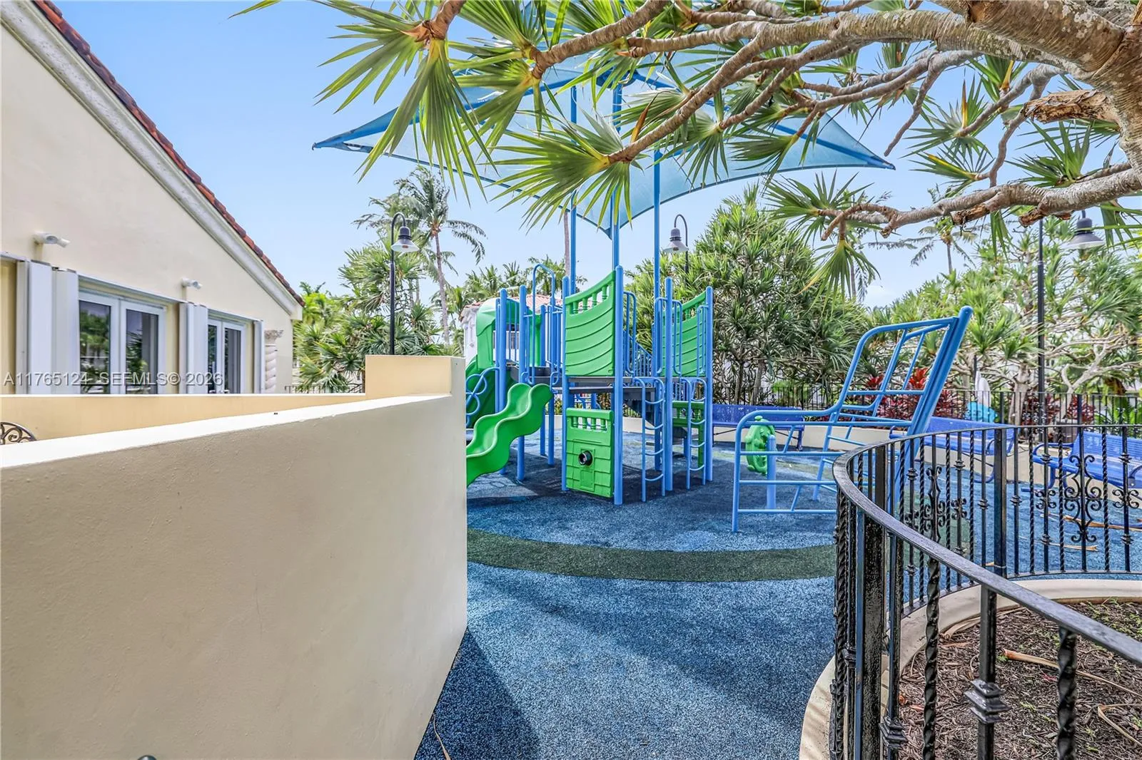 3015 Ne 208th St, Aventura, Florida 33180, Aventura, Florida 33180, 3 Bedrooms Bedrooms, ,2 BathroomsBathrooms,Residential,For Sale,3015 Ne 208th St, Aventura, Florida 33180,A11765124