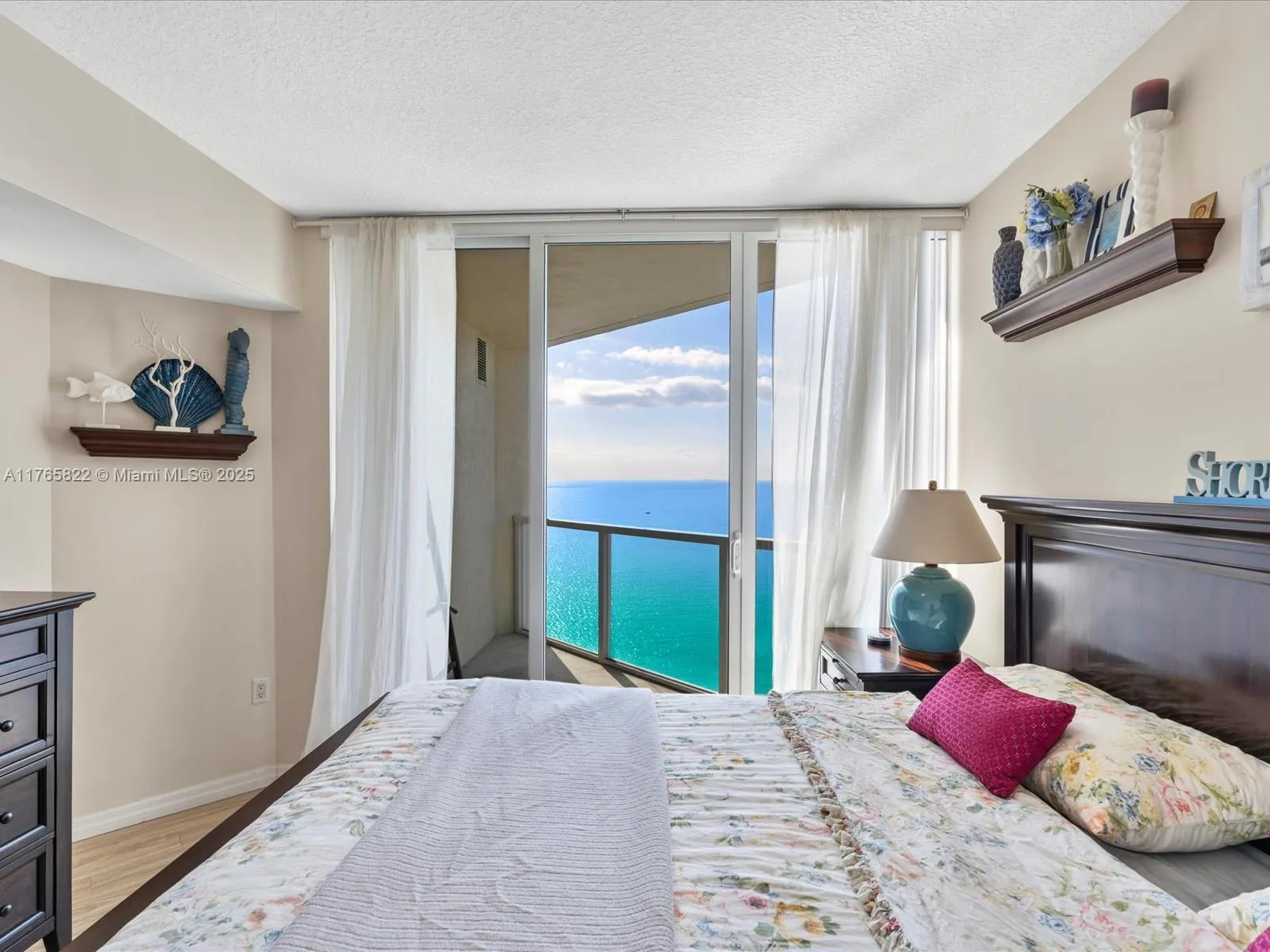 16699 Collins Ave 3710, Sunny Isles Beach, Florida, Sunny Isles Beach, Florida 33160, 1 Bedroom Bedrooms, ,1 BathroomBathrooms,Residential,For Sale,16699 Collins Ave 3710, Sunny Isles Beach, Florida,A11765822