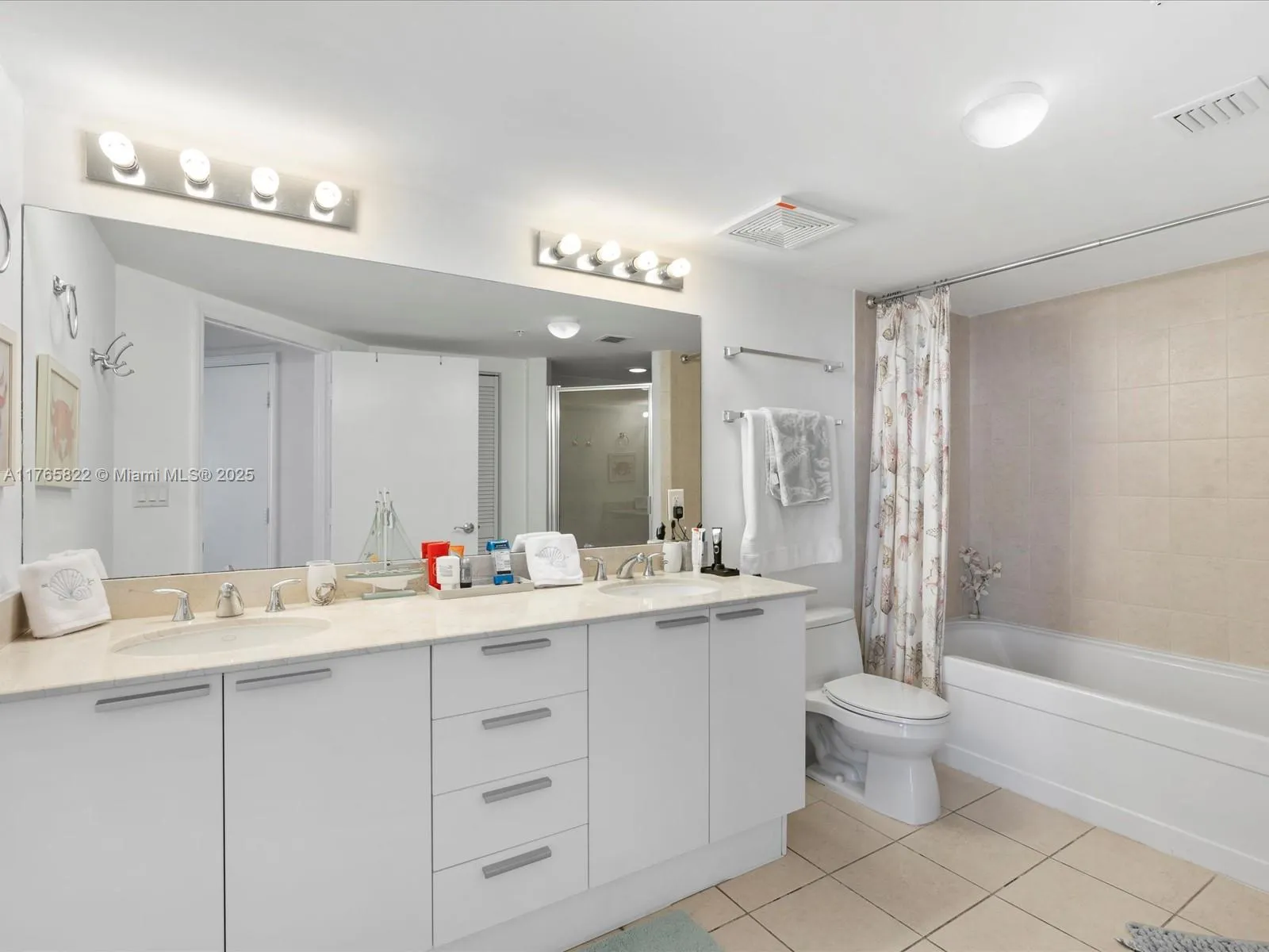 16699 Collins Ave 3710, Sunny Isles Beach, Florida, Sunny Isles Beach, Florida 33160, 1 Bedroom Bedrooms, ,1 BathroomBathrooms,Residential,For Sale,16699 Collins Ave 3710, Sunny Isles Beach, Florida,A11765822