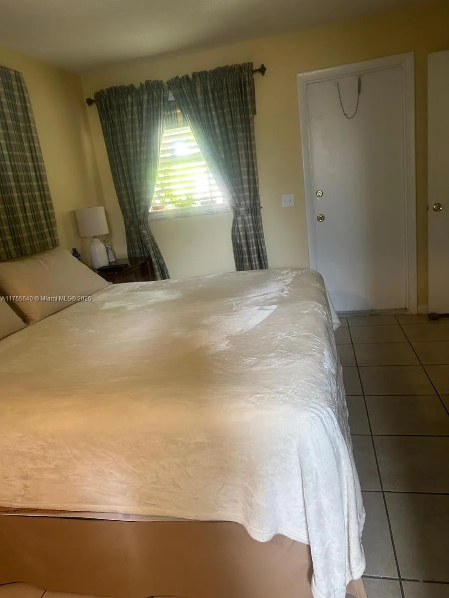 Fort Lauderdale, Florida 33312, ,Residential Income,For Sale,A11755640