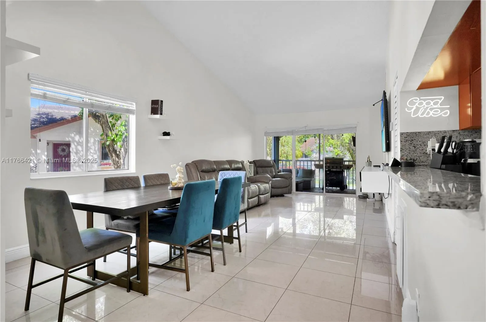 9503 Sw 140 Th Ct 9503, Miami, Florida 33186, Miami, Florida 33186, 2 Bedrooms Bedrooms, ,2 BathroomsBathrooms,Residential,For Sale,9503 Sw 140 Th Ct 9503, Miami, Florida 33186,A11766421