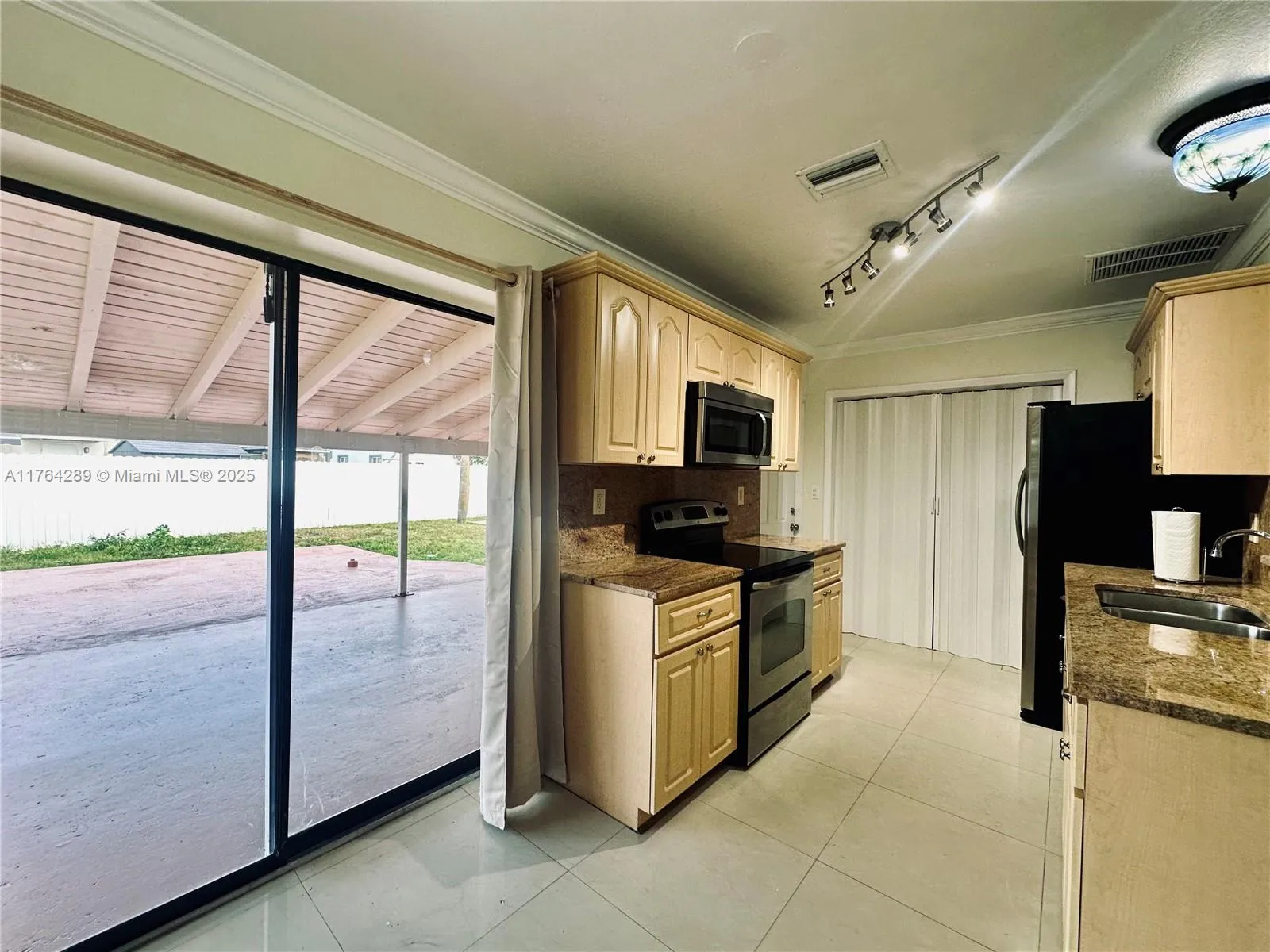 1441 N 72nd Ave, Hollywood, Florida 33024, Hollywood, Florida 33024, 2 Bedrooms Bedrooms, ,1 BathroomBathrooms,Residential,For Sale,1441 N 72nd Ave, Hollywood, Florida 33024,A11764289