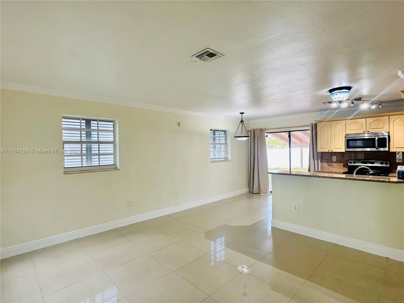 1441 N 72nd Ave, Hollywood, Florida 33024, Hollywood, Florida 33024, 2 Bedrooms Bedrooms, ,1 BathroomBathrooms,Residential,For Sale,1441 N 72nd Ave, Hollywood, Florida 33024,A11764289