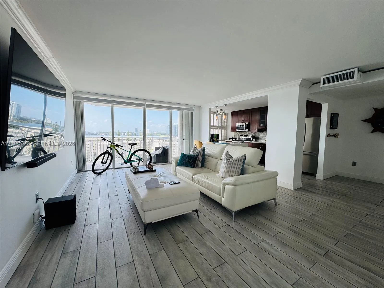18031 Biscayne Blvd 1001, Aventura, Florida 33160, Aventura, Florida 33160, 2 Bedrooms Bedrooms, ,2 BathroomsBathrooms,Residential,For Sale,18031 Biscayne Blvd 1001, Aventura, Florida 33160,A11765632