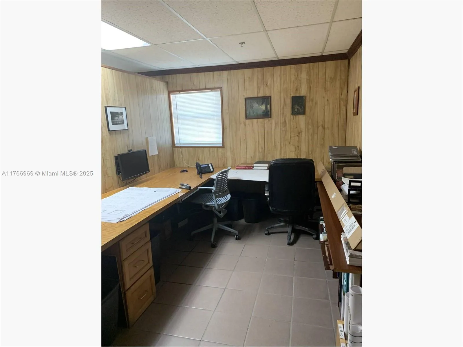 1677 W 31st Pl 1677, Hialeah, Florida 33012, Hialeah, Florida 33012, ,Commercial Lease,For Rent,1677 W 31st Pl 1677, Hialeah, Florida 33012,A11766969