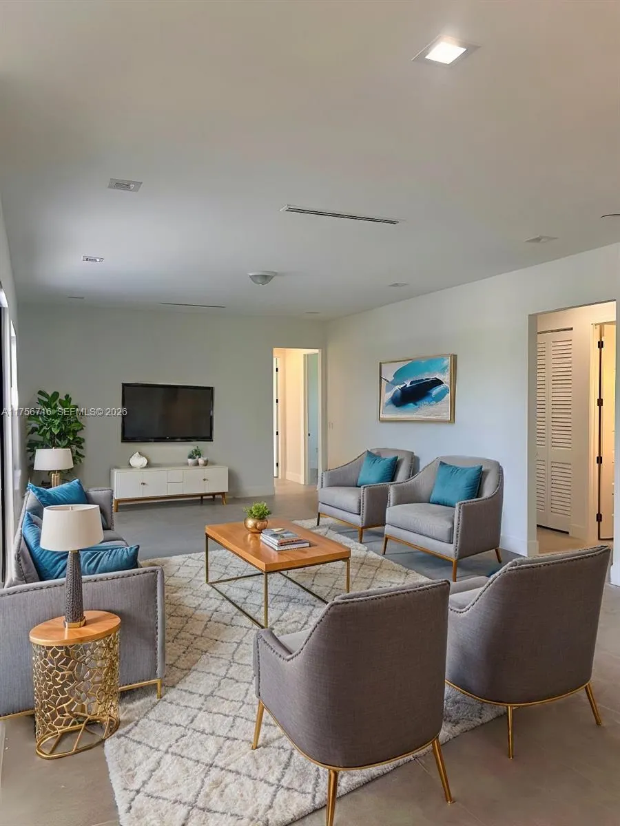 24480 Sw 209th Pl, Homestead, Florida 33031, Homestead, Florida 33031, 5 Bedrooms Bedrooms, ,4 BathroomsBathrooms,Residential,For Sale,24480 Sw 209th Pl, Homestead, Florida 33031,A11756716