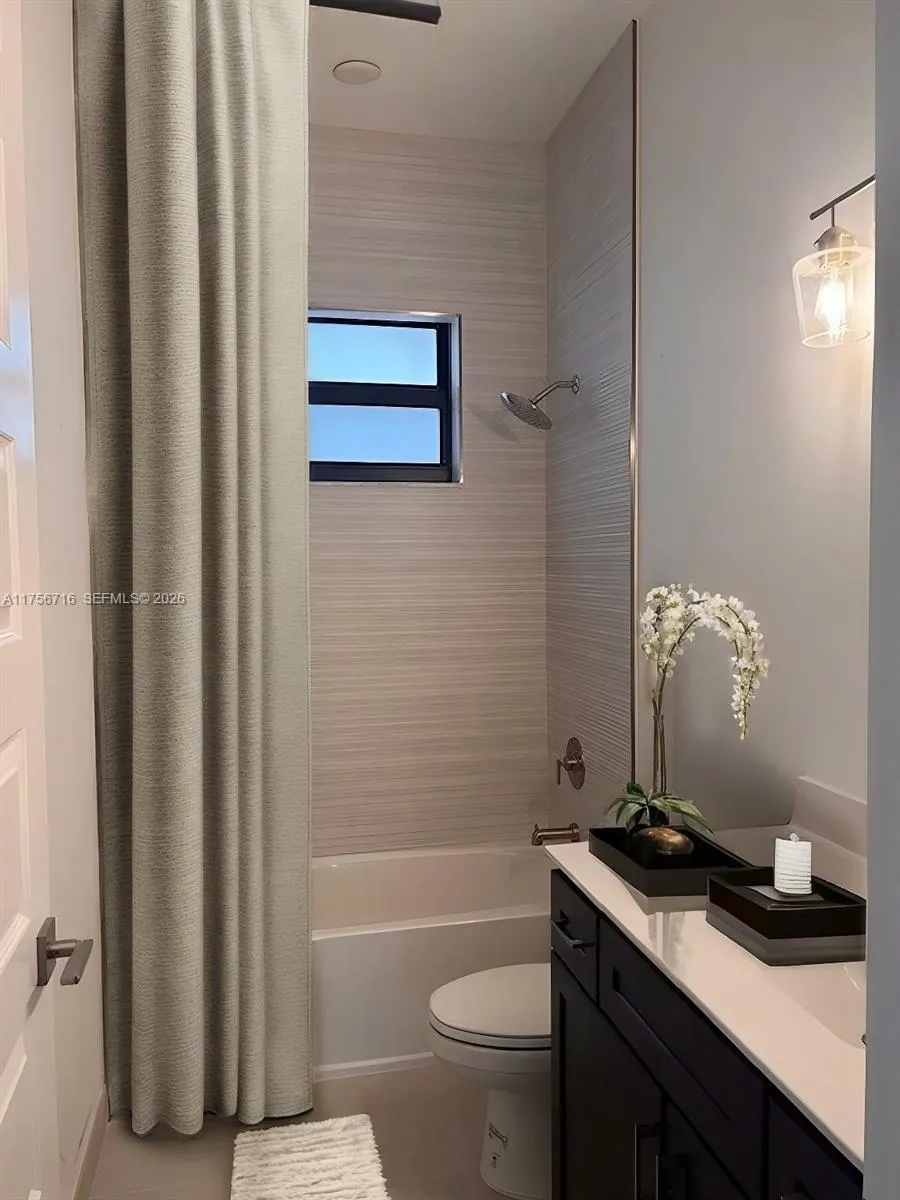 24480 Sw 209th Pl, Homestead, Florida 33031, Homestead, Florida 33031, 5 Bedrooms Bedrooms, ,4 BathroomsBathrooms,Residential,For Sale,24480 Sw 209th Pl, Homestead, Florida 33031,A11756716