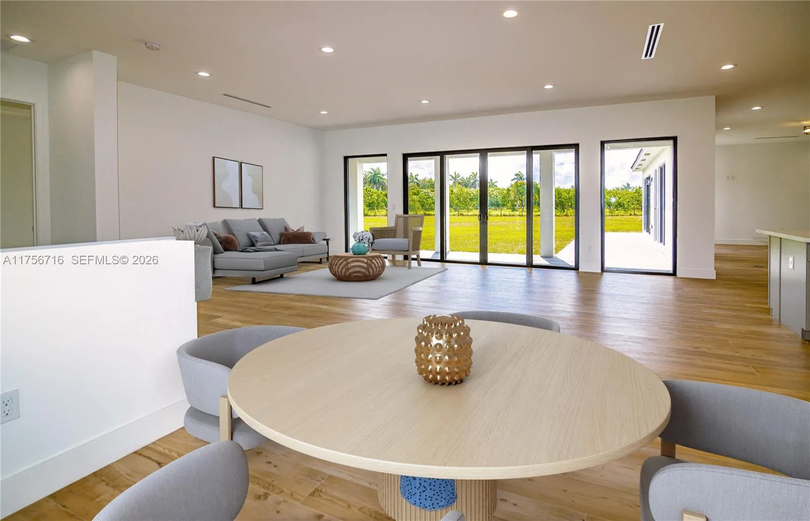 24480 Sw 209th Pl, Homestead, Florida 33031, Homestead, Florida 33031, 5 Bedrooms Bedrooms, ,4 BathroomsBathrooms,Residential,For Sale,24480 Sw 209th Pl, Homestead, Florida 33031,A11756716