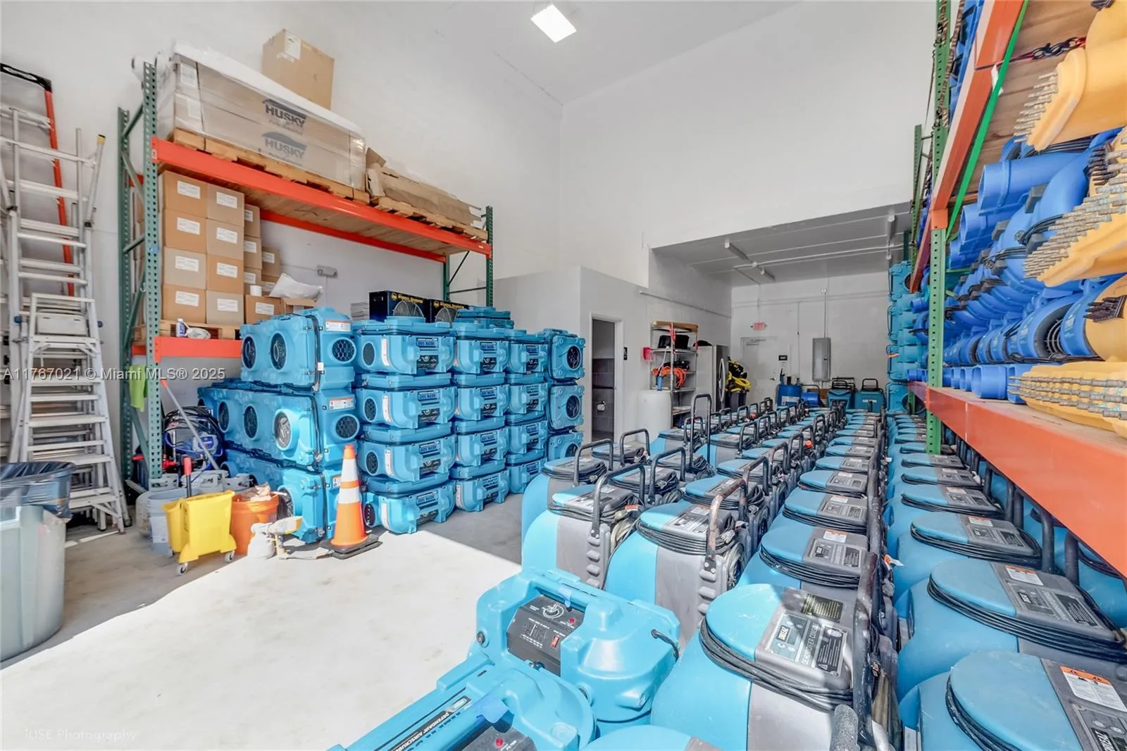 13040 Sw 123rd Ave, Miami, Florida 33186, Miami, Florida 33186, ,Commercial Lease,For Rent,13040 Sw 123rd Ave, Miami, Florida 33186,A11767021