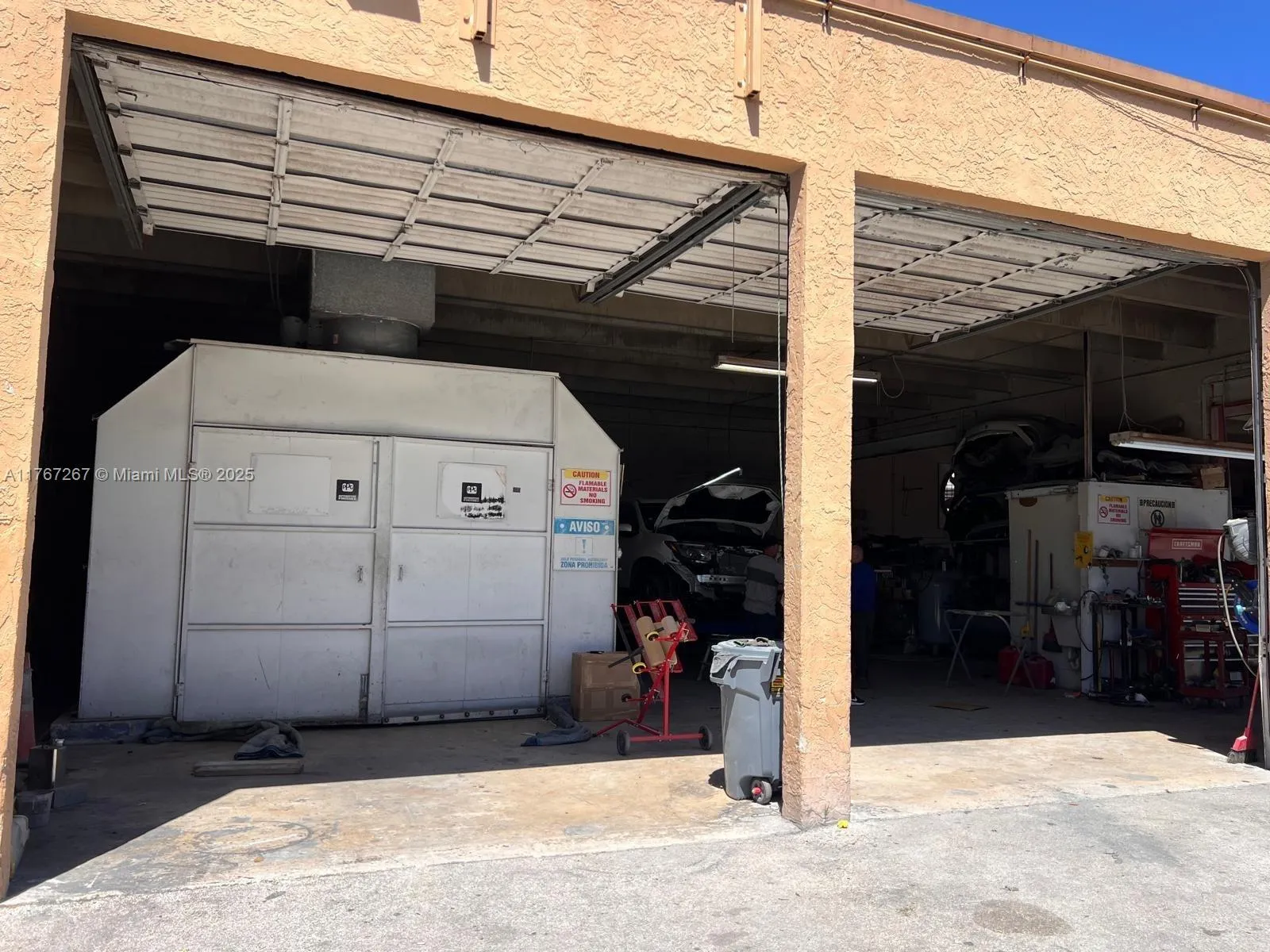 Body Shop Business For Sale, Hialeah, Florida 3301, Hialeah, Florida 33014, ,Business Opportunity,For Sale,Body Shop Business For Sale, Hialeah, Florida 3301,A11767267