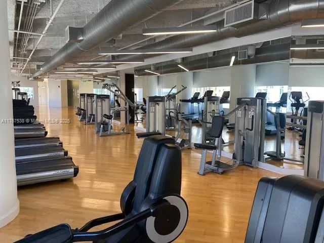 100 Se 2 St 2000, Miami, Florida 33131, Miami, Florida 33131, ,Commercial Lease,For Rent,100 Se 2 St 2000, Miami, Florida 33131,A11767538
