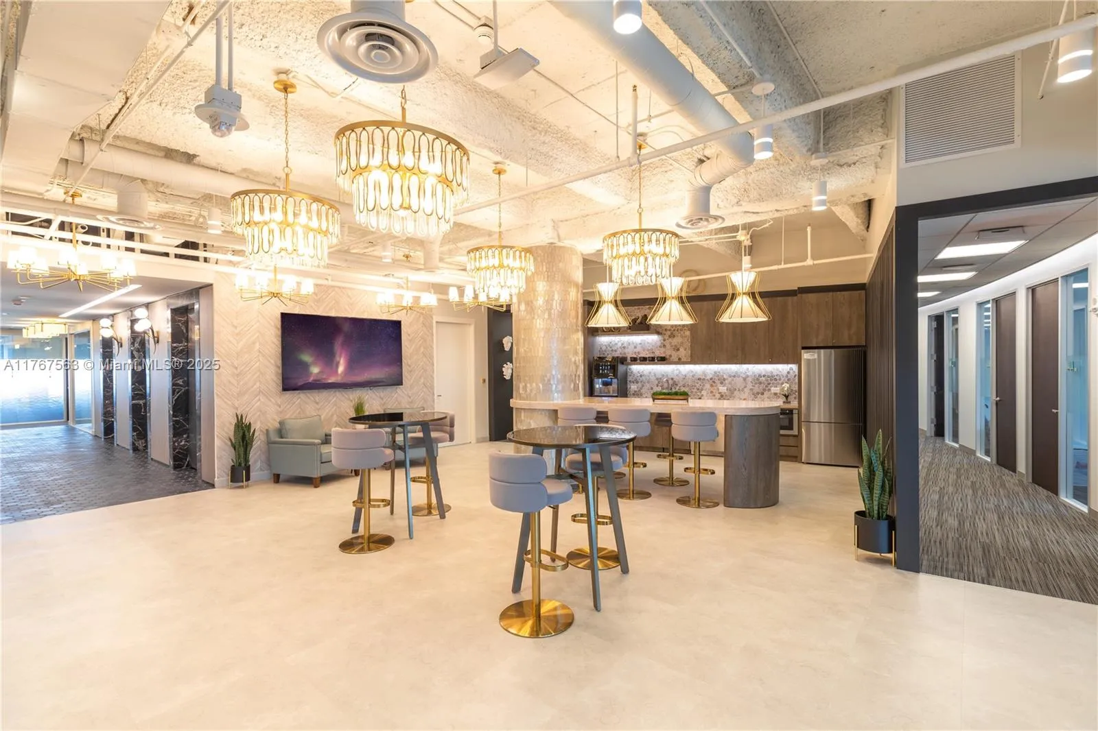 100 Se 2 St 2000, Miami, Florida 33131, Miami, Florida 33131, ,Commercial Lease,For Rent,100 Se 2 St 2000, Miami, Florida 33131,A11767563