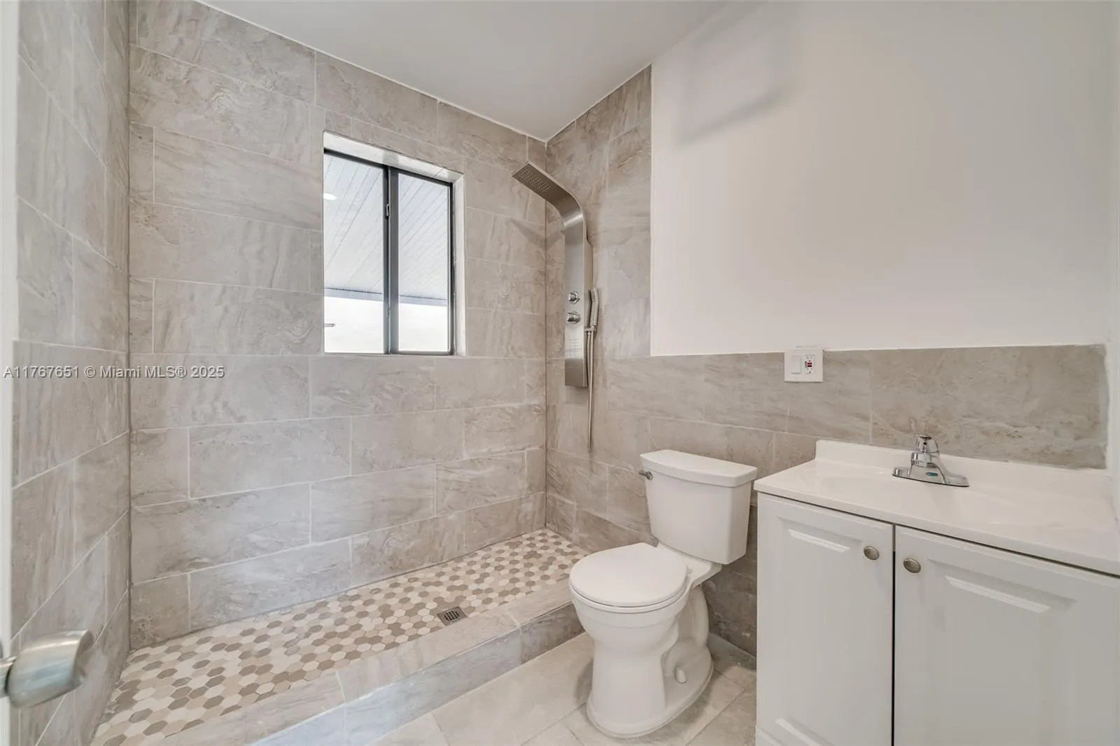 247 Nw 54th St, Miami, Florida 33127, Miami, Florida 33127, ,Residential Income,For Sale,247 Nw 54th St, Miami, Florida 33127,A11767651