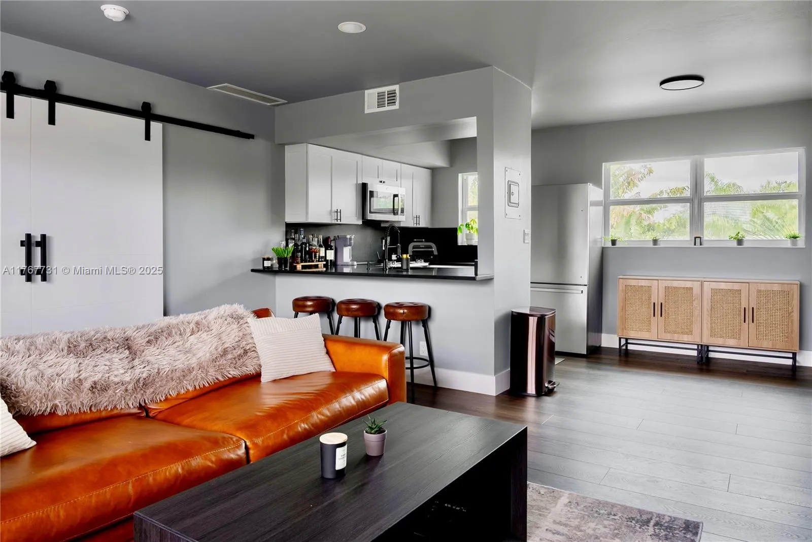 609 Ne 13th Ave 302, Fort Lauderdale, Florida 3330, Fort Lauderdale, Florida 33304, 1 Bedroom Bedrooms, ,1 BathroomBathrooms,Residential,For Sale,609 Ne 13th Ave 302, Fort Lauderdale, Florida 3330,A11767731