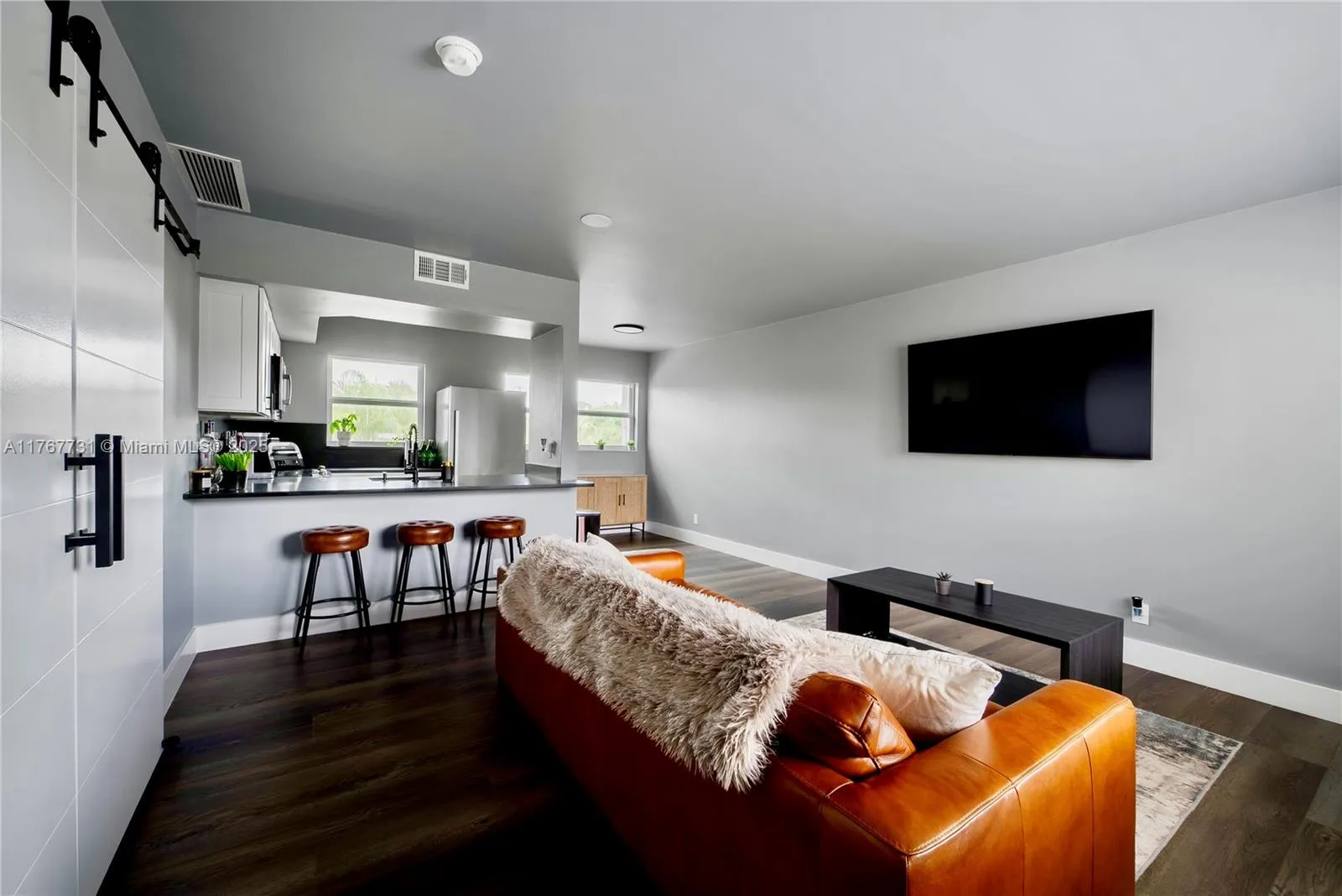 609 Ne 13th Ave 302, Fort Lauderdale, Florida 3330, Fort Lauderdale, Florida 33304, 1 Bedroom Bedrooms, ,1 BathroomBathrooms,Residential,For Sale,609 Ne 13th Ave 302, Fort Lauderdale, Florida 3330,A11767731