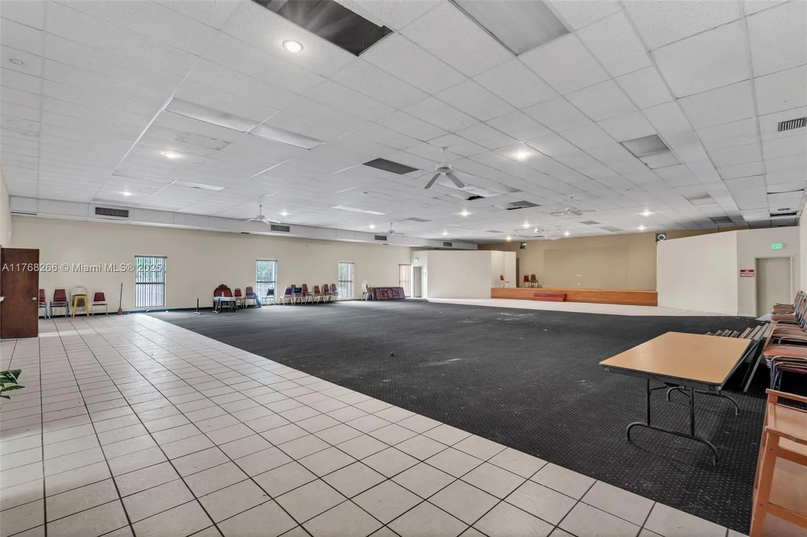 1475 Ne 199th St, Miami, Florida 33179, Miami, Florida 33179, ,Commercial Lease,For Rent,1475 Ne 199th St, Miami, Florida 33179,A11768266