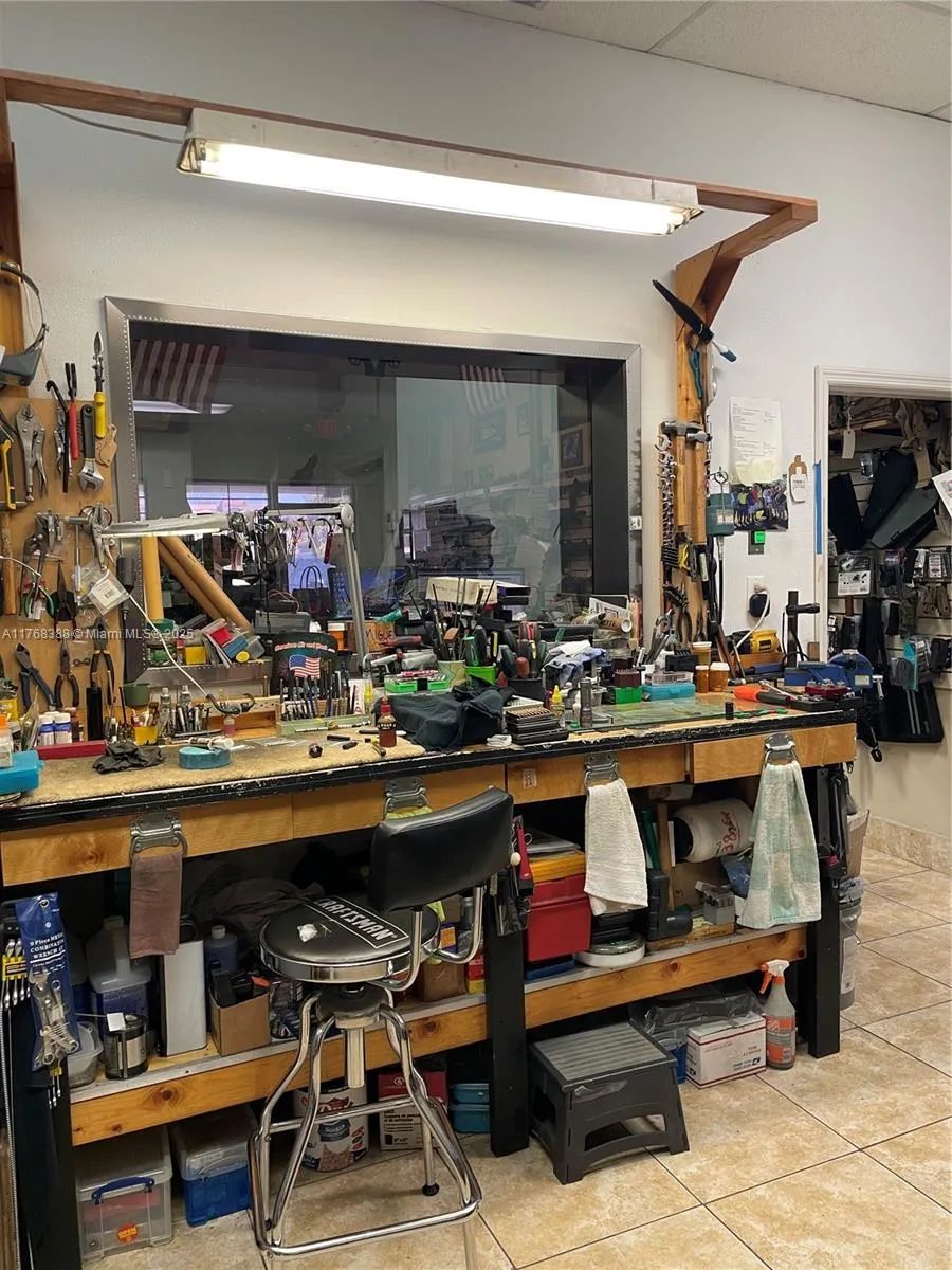 2005 W 62nd St, Hialeah, Florida 33016, Hialeah, Florida 33016, ,Business Opportunity,For Sale,2005 W 62nd St, Hialeah, Florida 33016,A11768388