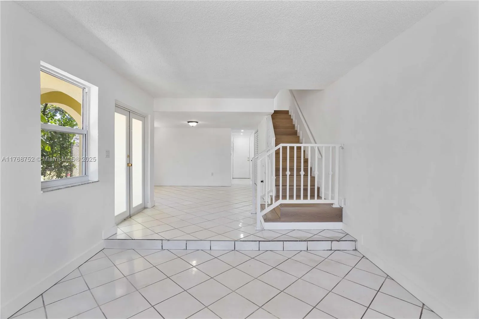 3524 Nw 4th Ter, Miami, Florida 33125, Miami, Florida 33125, ,Residential Income,For Sale,3524 Nw 4th Ter, Miami, Florida 33125,A11768752