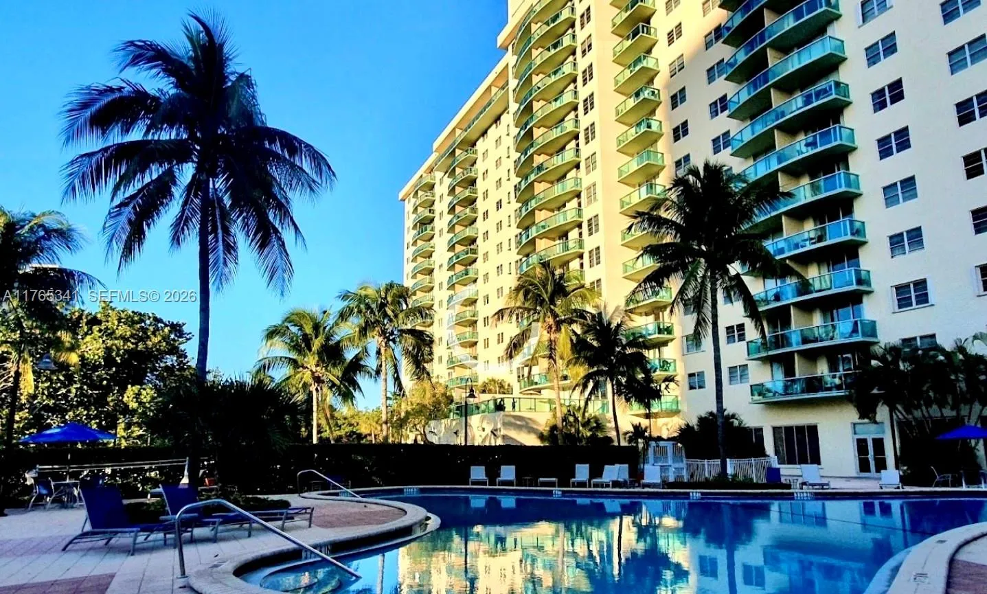 19390 Collins Ave 312, Sunny Isles Beach, Florida, Sunny Isles Beach, Florida 33160, 1 Bedroom Bedrooms, ,1 BathroomBathrooms,Residential,For Sale,19390 Collins Ave 312, Sunny Isles Beach, Florida ,A11765341