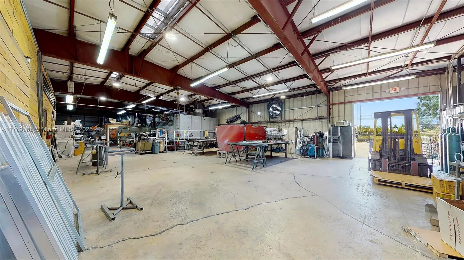 395 N Flagler Ave, Homestead, Florida 33030, Homestead, Florida 33030, ,Commercial Sale,For Sale,395 N Flagler Ave, Homestead, Florida 33030,A11769008