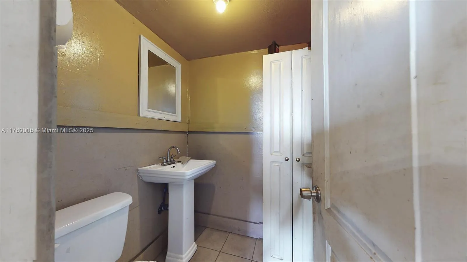 395 N Flagler Ave, Homestead, Florida 33030, Homestead, Florida 33030, ,Commercial Sale,For Sale,395 N Flagler Ave, Homestead, Florida 33030,A11769008