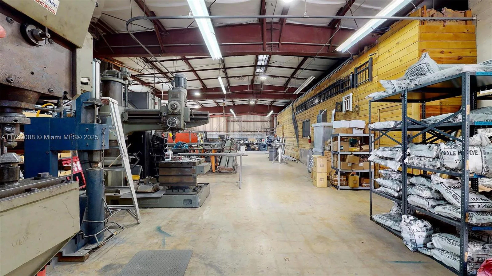 395 N Flagler Ave, Homestead, Florida 33030, Homestead, Florida 33030, ,Commercial Sale,For Sale,395 N Flagler Ave, Homestead, Florida 33030,A11769008