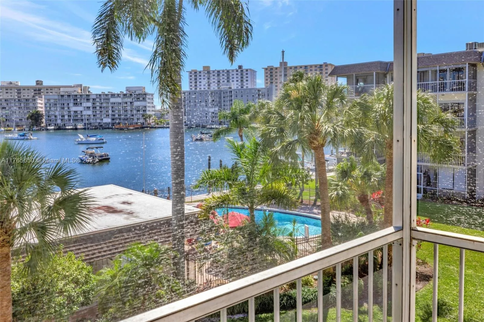 2200 Diana Dr 310, Hallandale Beach, Florida 33009, Hallandale Beach, Florida 33009, 1 Bedroom Bedrooms, ,1 BathroomBathrooms,Residential,For Sale,2200 Diana Dr 310, Hallandale Beach, Florida 33009,A11765650