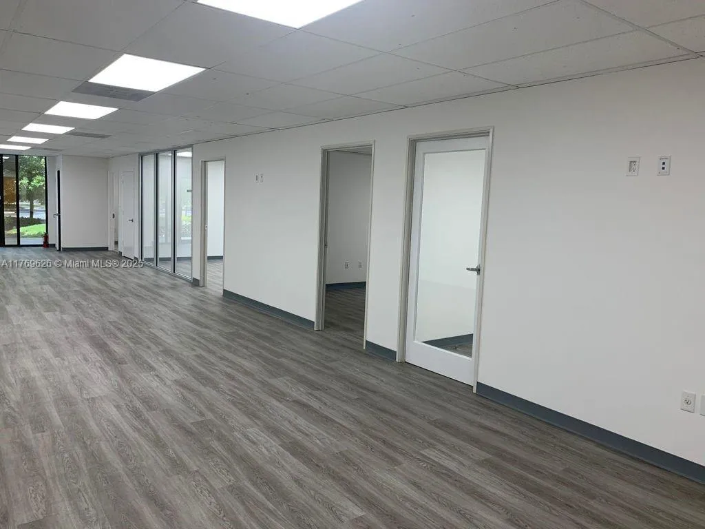 Miami, Florida 33172, ,Commercial Lease,For Rent,A11769626