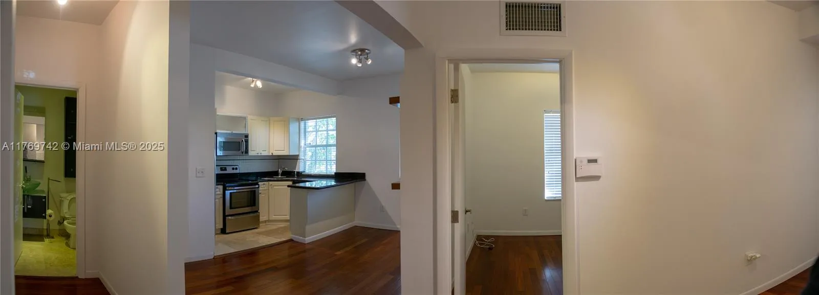 577 Ne 62 Street 2, Miami, Florida 33138, Miami, Florida 33138, 2 Bedrooms Bedrooms, ,1 BathroomBathrooms,Residential,For Sale,577 Ne 62 Street 2, Miami, Florida 33138,A11769742