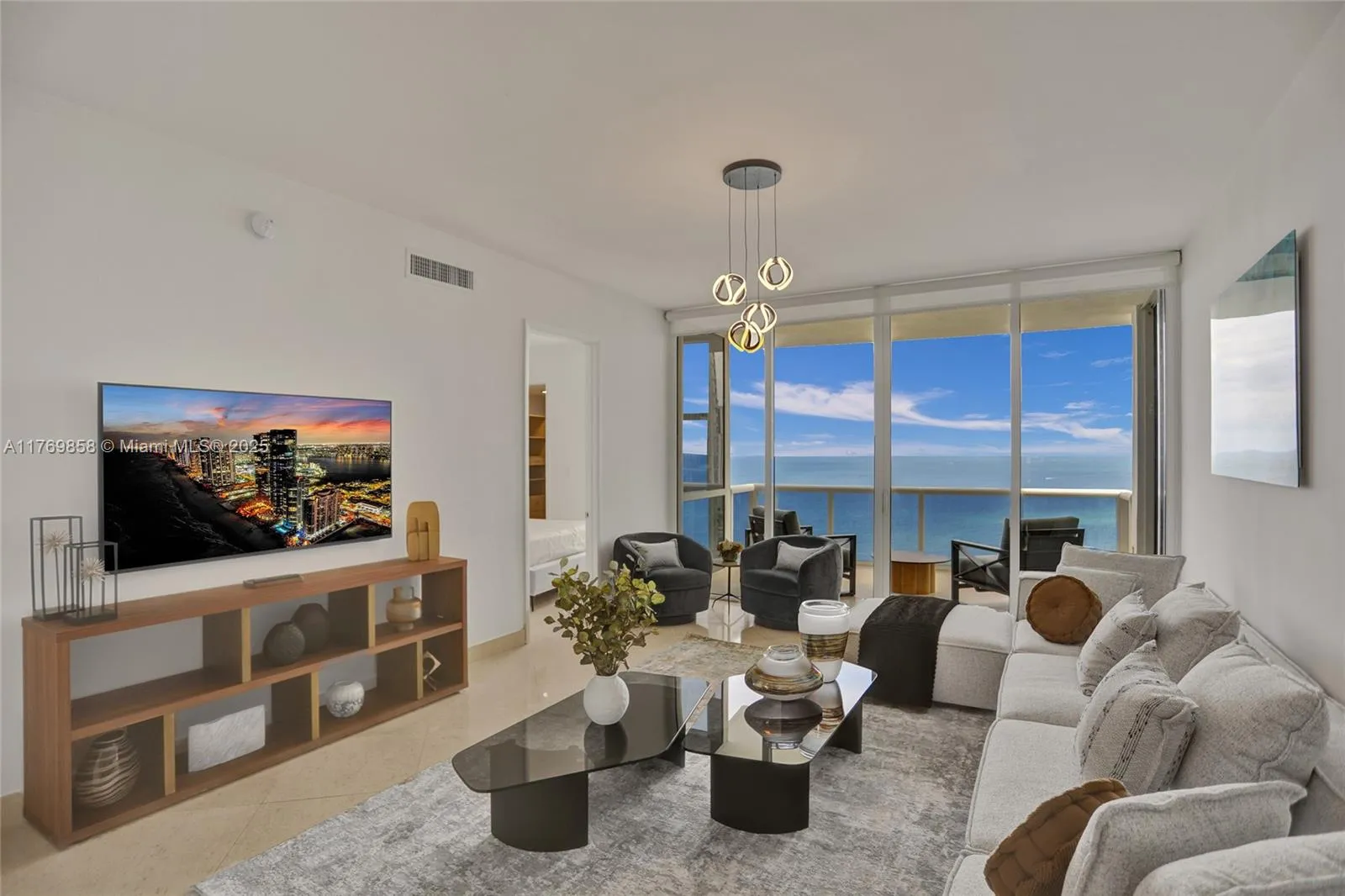 18101 Collins Ave 3504, Sunny Isles Beach, Florida, Sunny Isles Beach, Florida 33160, 3 Bedrooms Bedrooms, ,3 BathroomsBathrooms,Residential,For Sale,18101 Collins Ave 3504, Sunny Isles Beach, Florida,A11769858