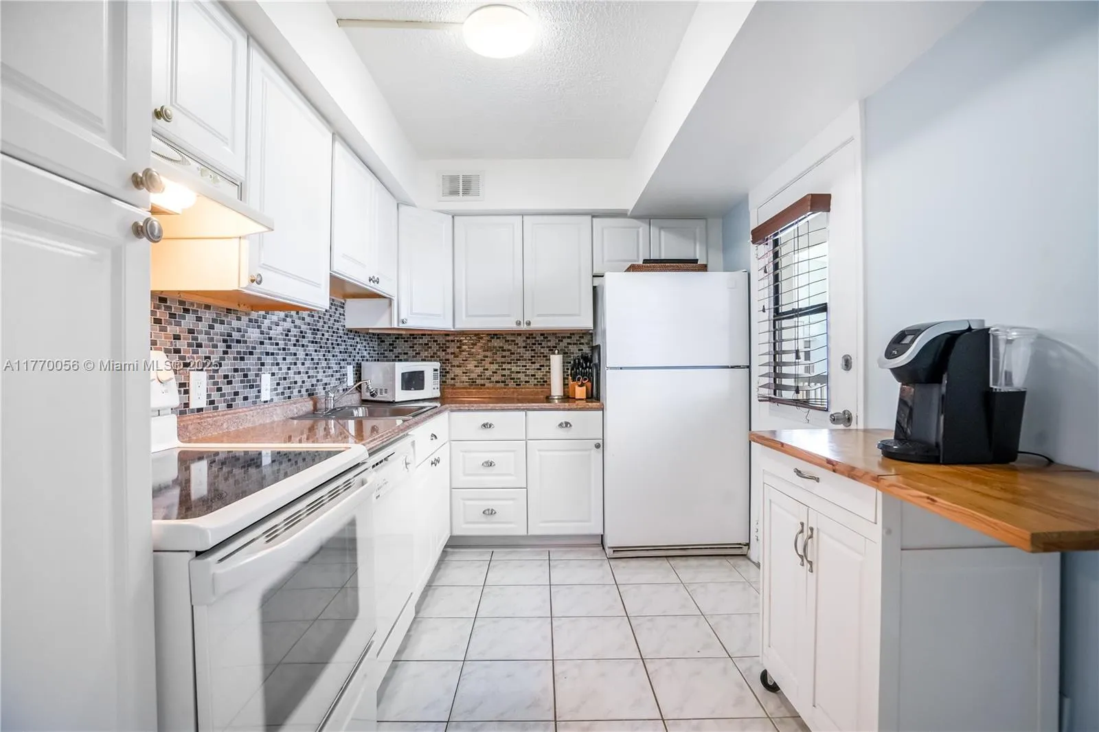 3475 N Country Club Dr 818, Aventura, Florida 3318, Aventura, Florida 33180, 2 Bedrooms Bedrooms, ,2 BathroomsBathrooms,Residential,For Sale,3475 N Country Club Dr 818, Aventura, Florida 3318,A11770056
