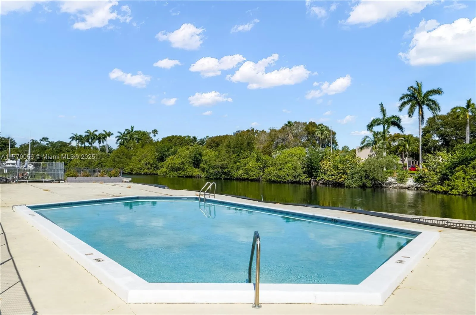 3475 N Country Club Dr 818, Aventura, Florida 3318, Aventura, Florida 33180, 2 Bedrooms Bedrooms, ,2 BathroomsBathrooms,Residential,For Sale,3475 N Country Club Dr 818, Aventura, Florida 3318,A11770056