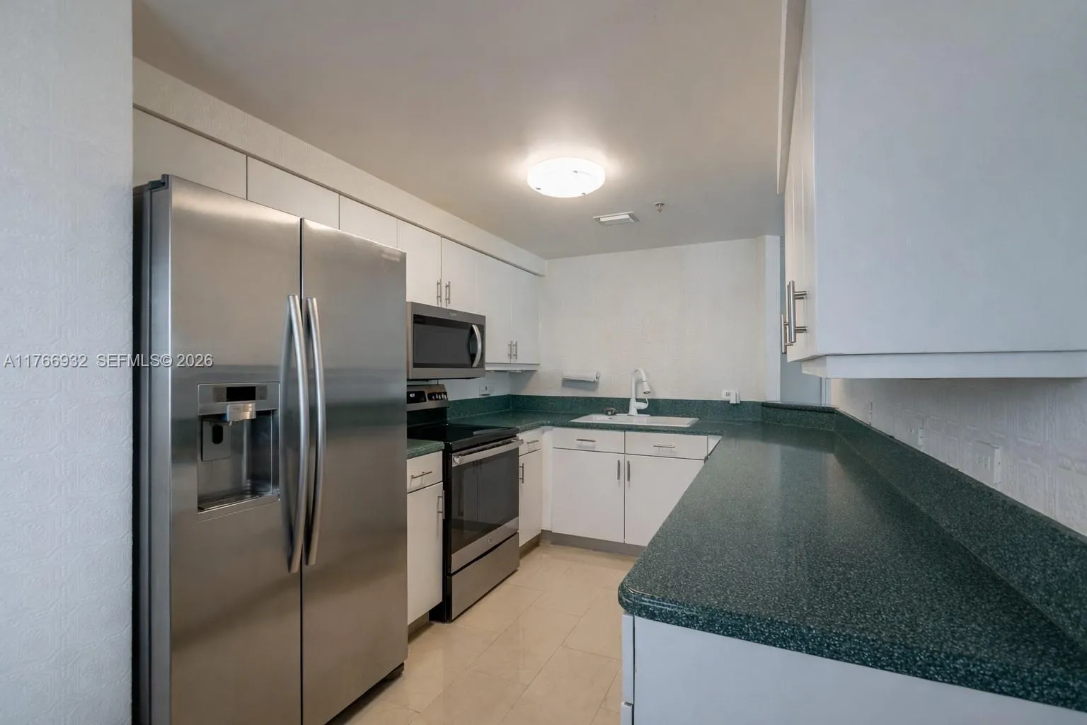 10140 W Bay Harbor Dr 502b, Bay Harbor Islands, Fl, Bay Harbor Islands, Florida 33154, 2 Bedrooms Bedrooms, ,2 BathroomsBathrooms,Residential,For Sale,10140 W Bay Harbor Dr 502b, Bay Harbor Islands, Fl,A11766932