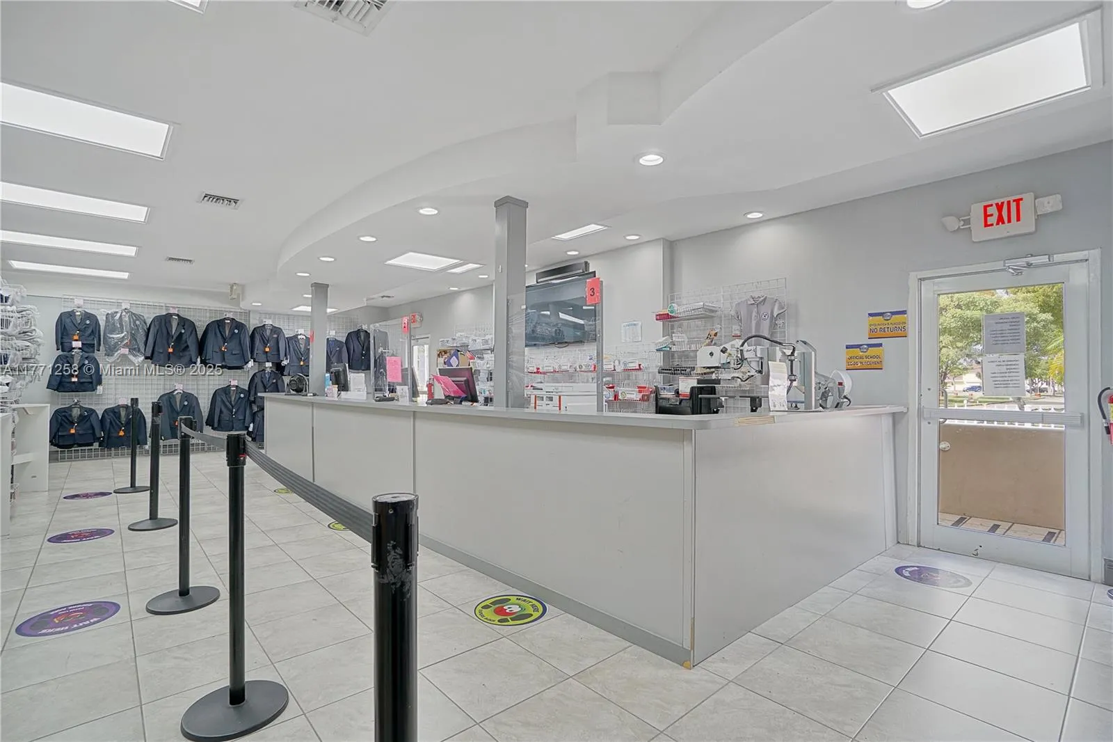 2924 W Flagler St, Miami, Florida 33135, Miami, Florida 33135, ,Commercial Lease,For Rent,2924 W Flagler St, Miami, Florida 33135,A11771258