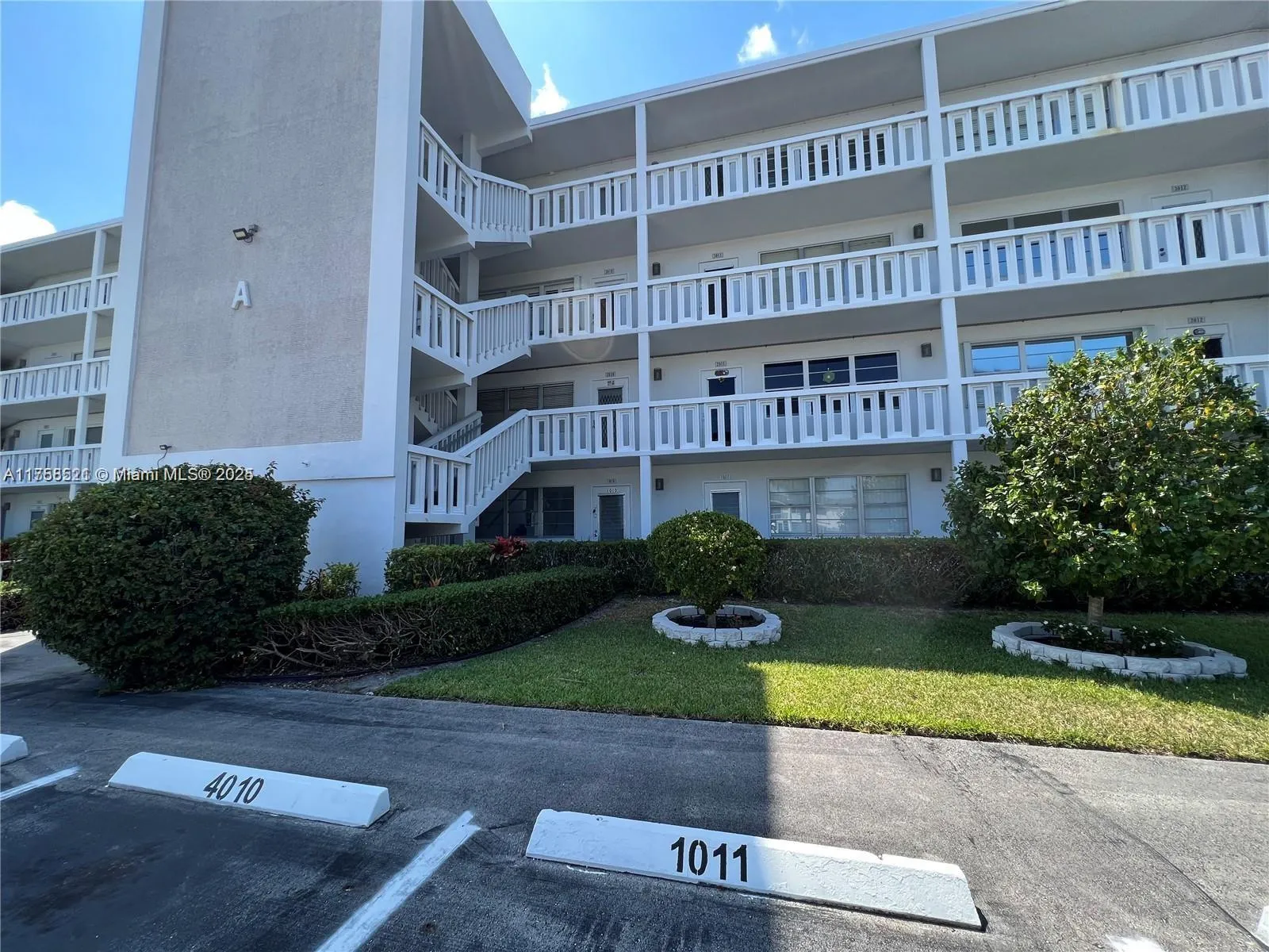 1011 Ellesmere A 1011, Deerfield Beach, Florida 33, Deerfield Beach, Florida 33442, 1 Bedroom Bedrooms, ,1 BathroomBathrooms,Residential,For Sale,1011 Ellesmere A 1011, Deerfield Beach, Florida 33,A11758521 1011 Ellesmere A 1011, Deerfield Beach, Florida 33, Deerfield Beach, Florida 33442, 1 Bedroom Bedrooms, ,1 BathroomBathrooms,Residential,For Sale,1011 Ellesmere A 1011, Deerfield Beach, Florida 33,A11758521